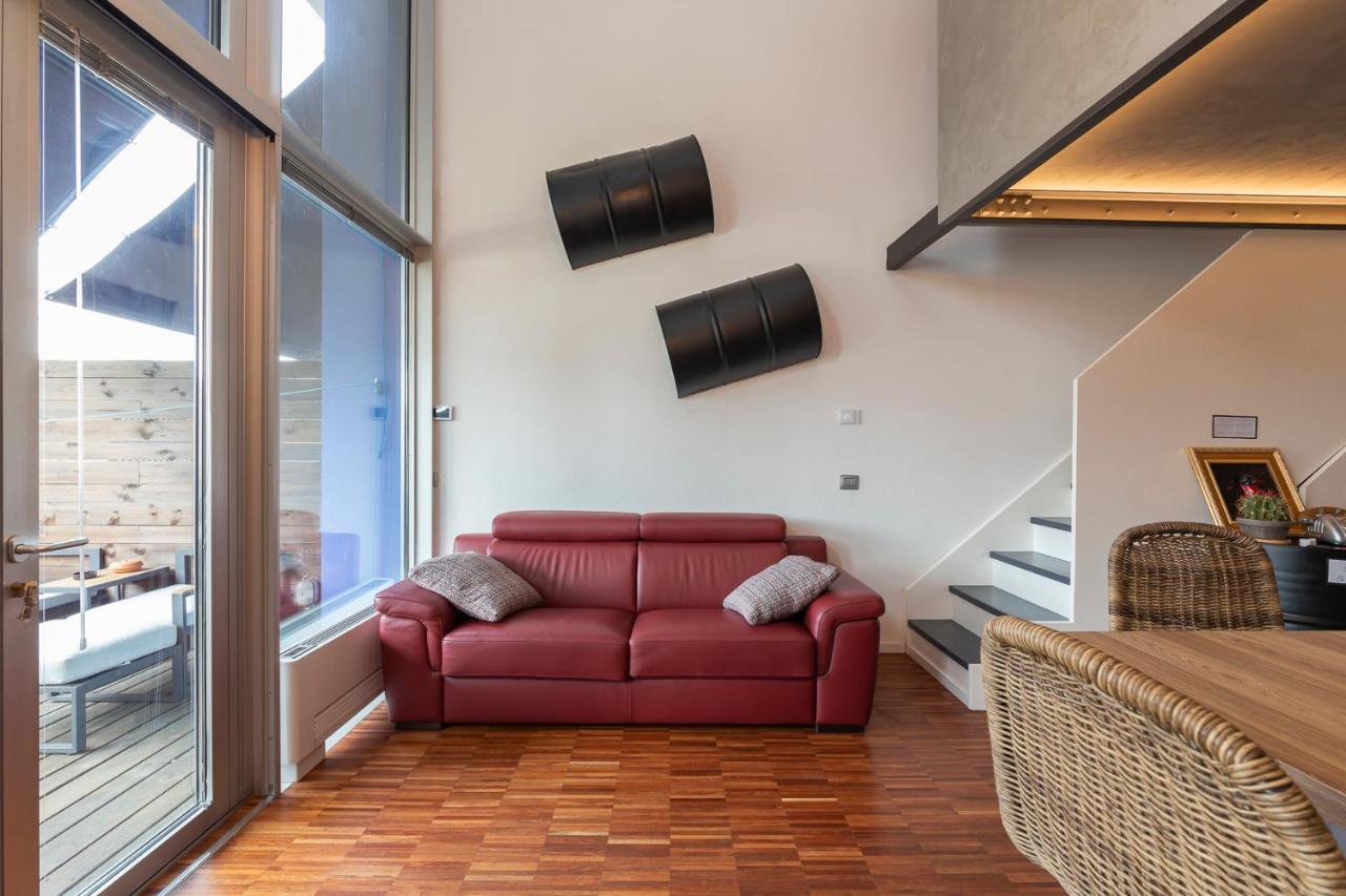 Luxury Loft Adriano 51 Lägenhet Milano Exteriör bild