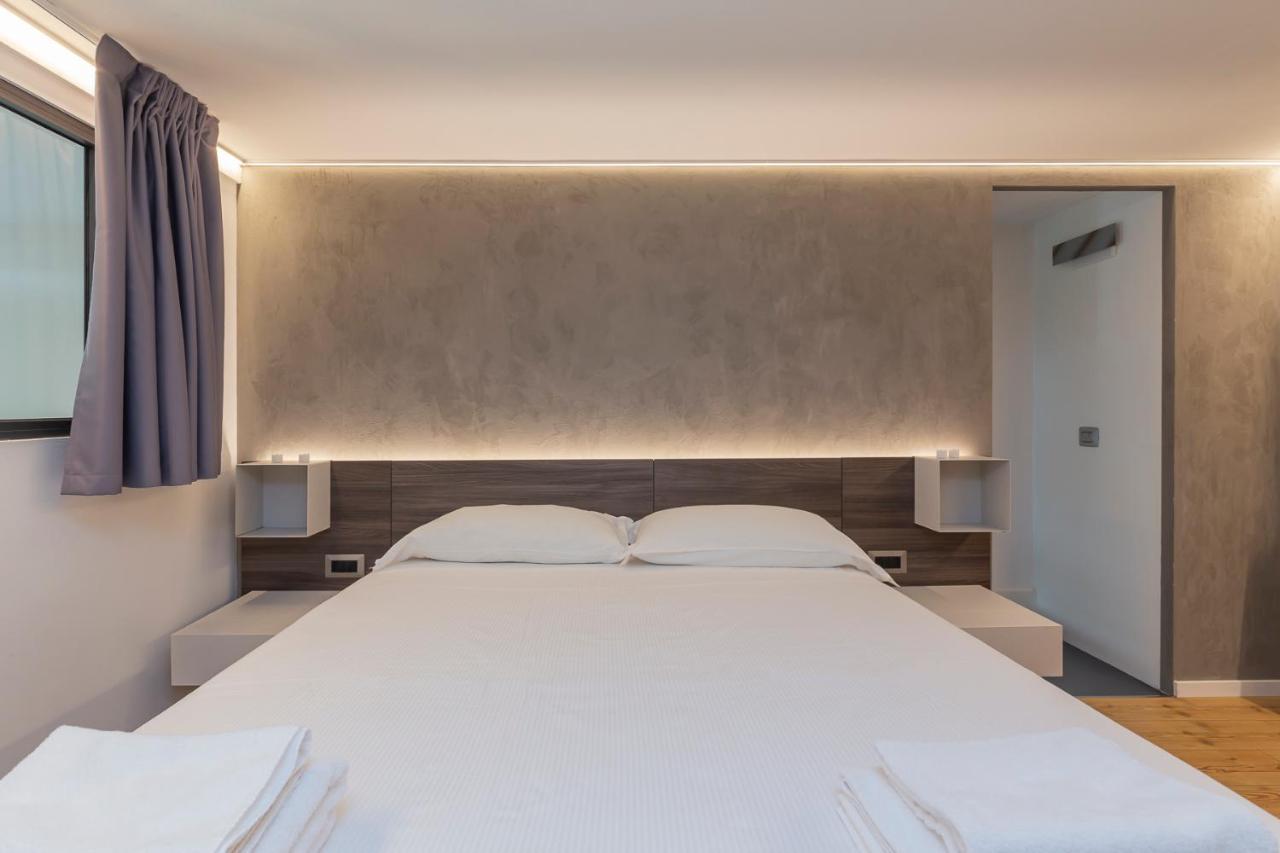Luxury Loft Adriano 51 Lägenhet Milano Exteriör bild